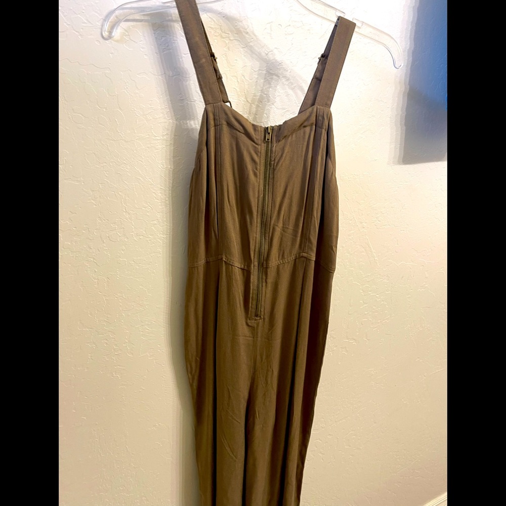 Girls LG (10-12) jumpsuit with zipper and adjustable straps